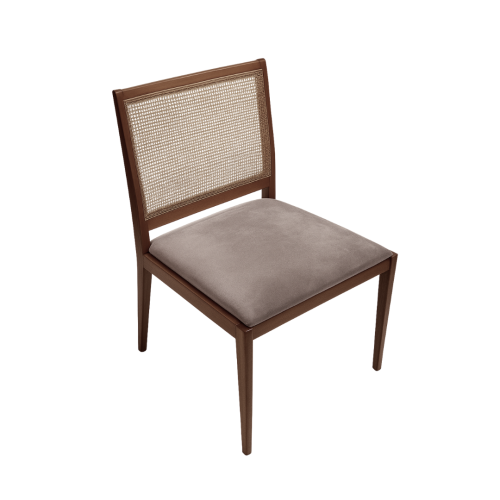 Silla Lapa Sierra Muebles Chile en madera Champagne con asiento de espuma D26 y respaldo en malla
