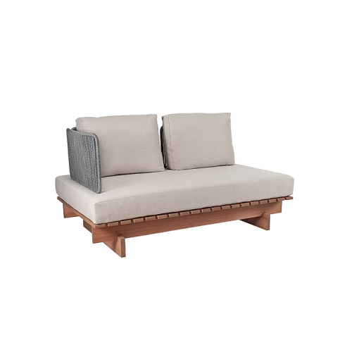 Sofá Danúbio Corda Trenzada con Un Brazo Sierra Muebles Chile – sofá de diseño con respaldo en cuerda y base en madera Grandis.