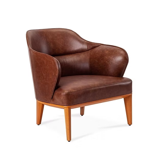 Poltrona Ágata en madera Grandis con opciones en cuero o tela – Sierra Muebles